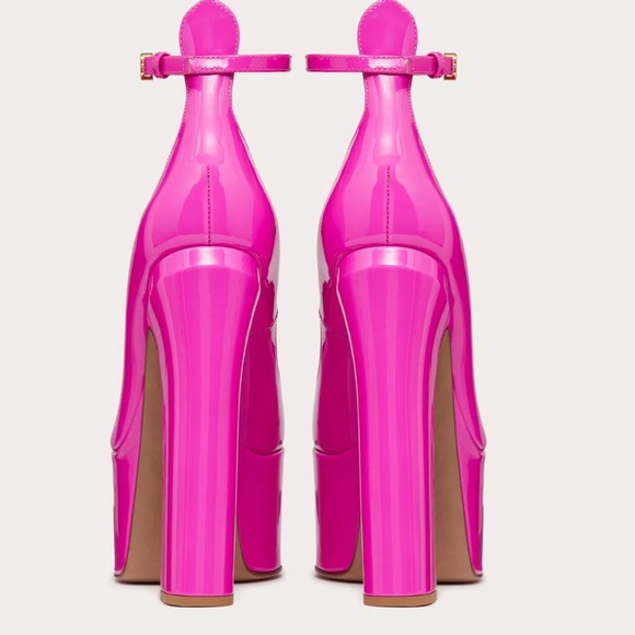 Valentino Rockstud Tan-Go Ankle Strap Platform Heel Pump - Picture 2 of 11